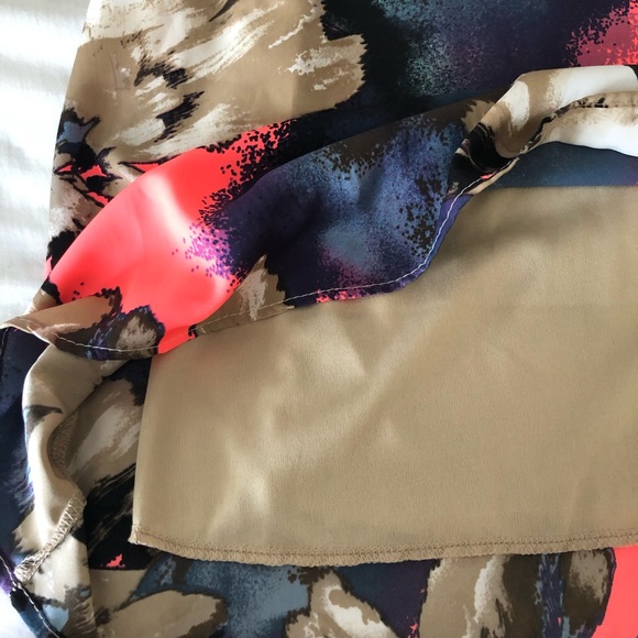 Style rock tank top- Small, excellent condition - Picture 4 of 5